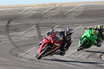 media/Jan-15-2026-Racers Edge (Thu) [[dfebeb70ab]]/3-B Group/Session 2 (Bowl Exit)/